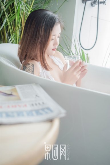 精选美食:炝炒脆藕、猪心炒青椒、花生香酥排骨、蒸萝卜肉夹做法:8868体育平台(图1) 8868体育在线直播平台