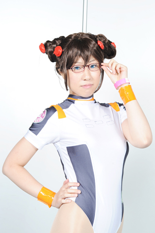 皮裤一点也不俗 我们美着呢!“8868体育官网”(图3) 8868体育官网